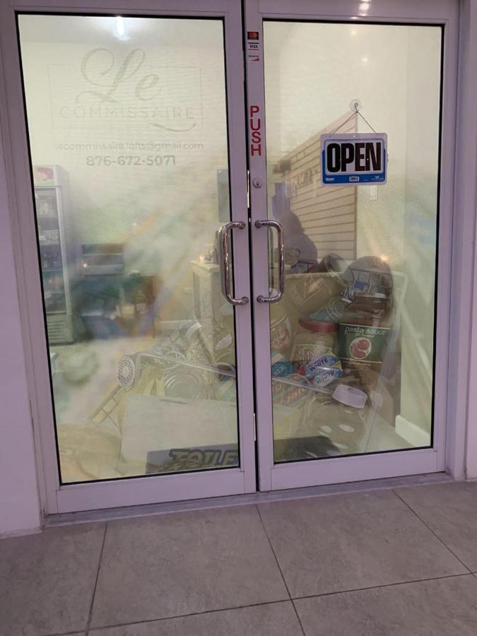 킹스톤 Crieffe Views At The Lofts 아파트 외부 사진